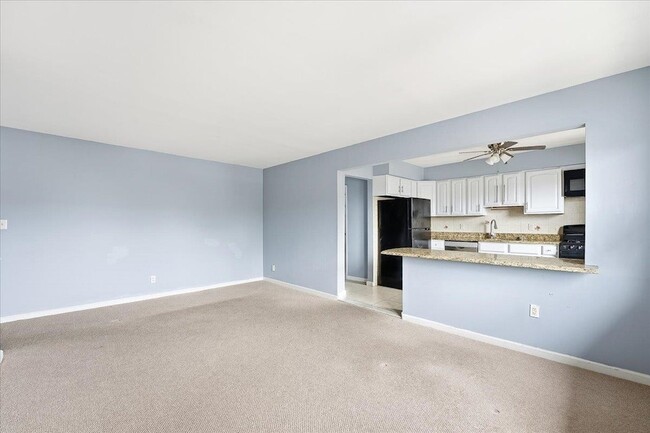 Photo - 1400 70th St Unit 8