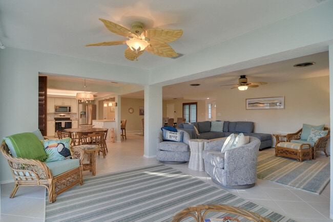 Photo - 301 N Tessier Dr Unit SI ID1545798P
