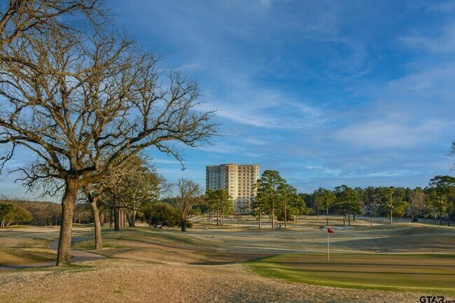 Photo - 2801 Wexford Dr