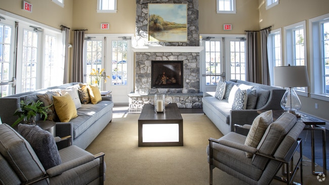 Photo - Cirrus Apartments