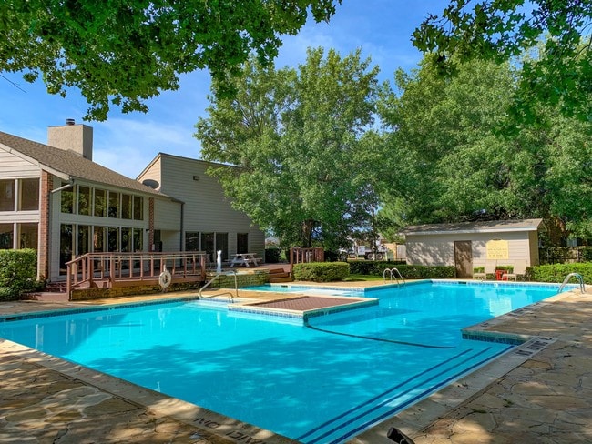 Swimming Pool - Misty Ridge- Specials Available