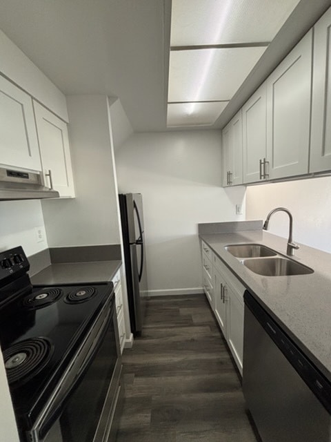 Photo - The Diplomat Apartments