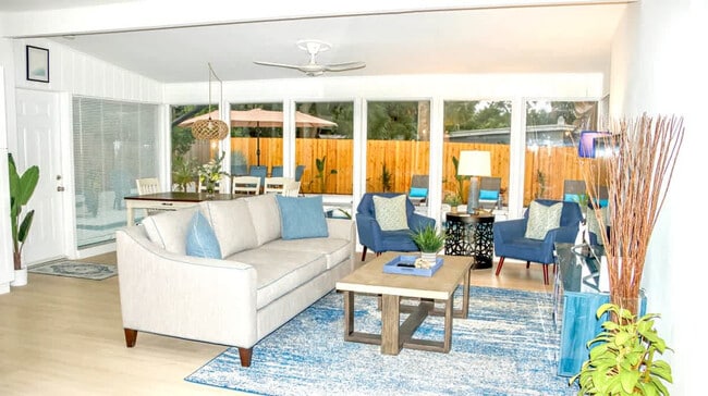 Photo - 3225 Pickfair St Unit SI ID1470318P