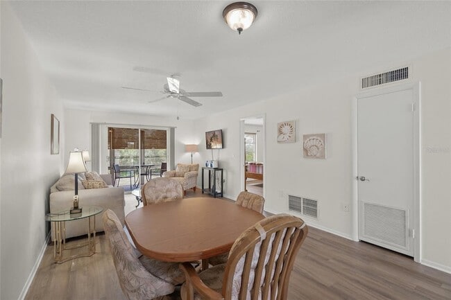 Photo - 708 S Tamiami Trl Unit 319