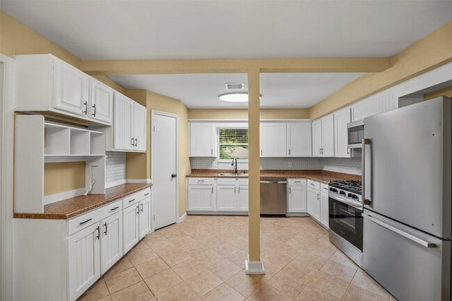 Photo - 3622 Dawnwood Dr