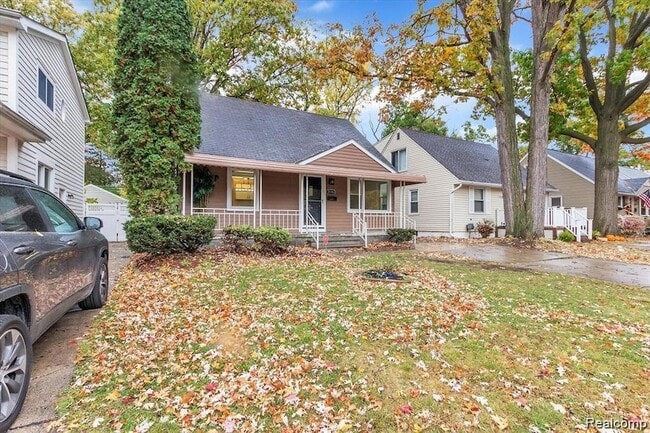 Photo - 3134 Harvard Rd