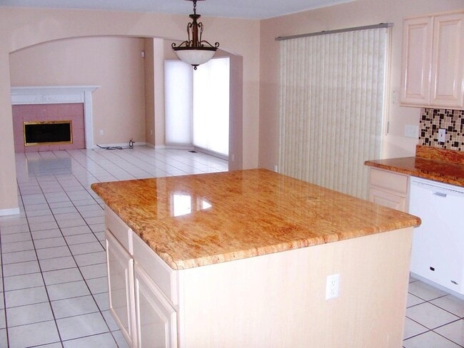 Photo - 45866 Fountain View Dr