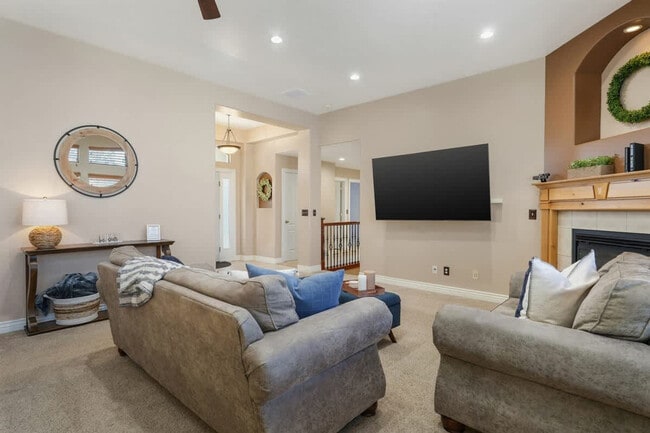 Photo - 2253 N 10 W Unit ID1250604P