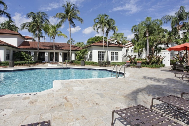 Building Photo - The Lakes at Deerfield