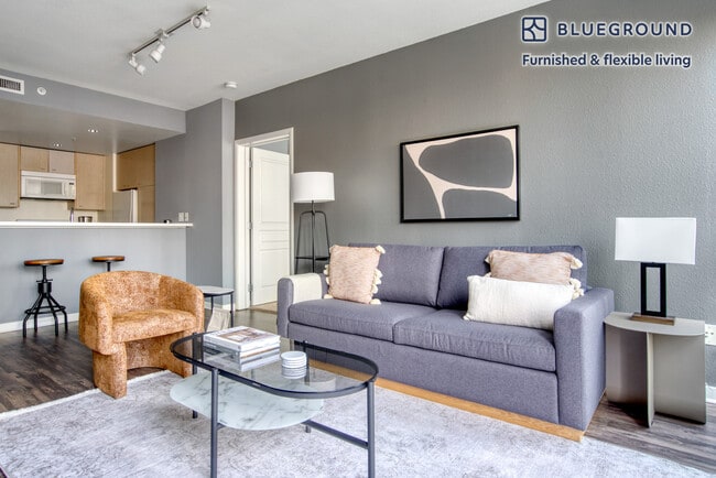 Photo - 388 Beale St Unit SI FL8-ID56