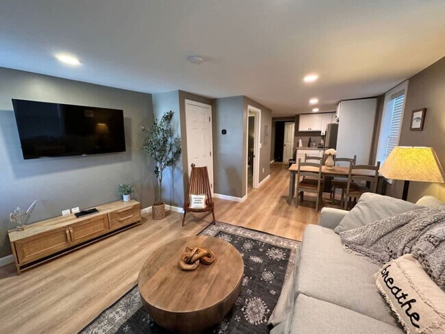 Photo - 301 Portsmouth Ave Unit SI ID1312402P