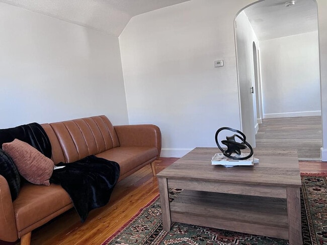 Building Photo - 665 Mendon Rd Unit FL2-ID1347759P