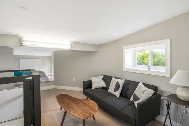 Building Photo - 45 Rhode Island Ave NE Unit ID1388281P