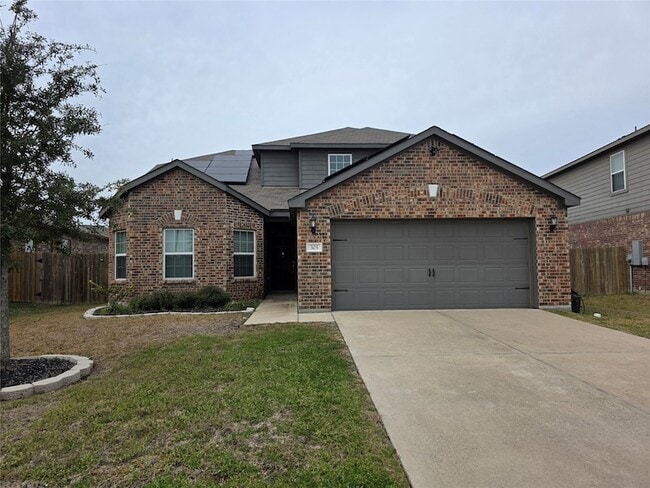 Building Photo - 305 Lone Mountain Dr