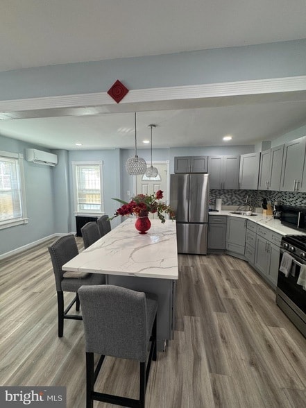 Photo - 400 N Massachusetts Ave