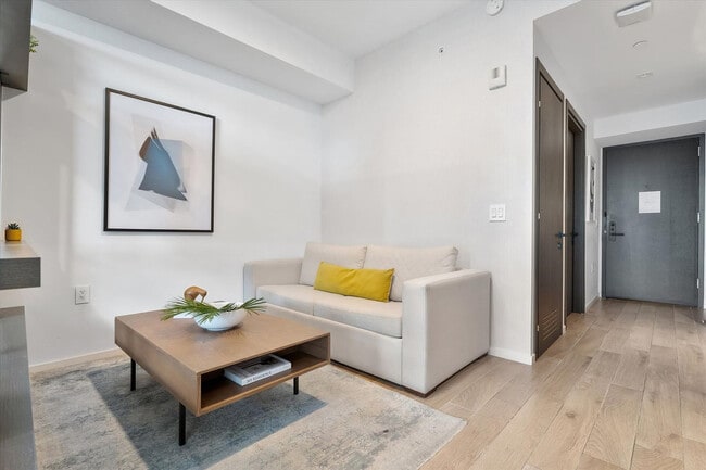 Building Photo - 398 NE 5th St Unit ID1372298P