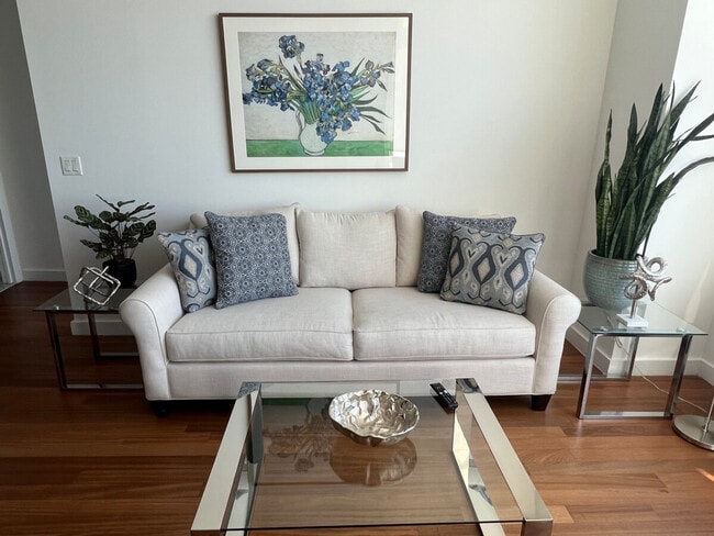 Photo - 312 W 42nd St Unit SI ID1461701P