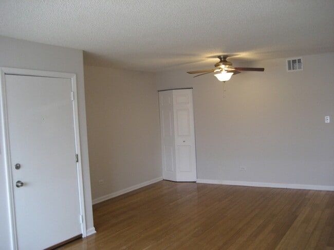 Photo - 1424 Carol Ct Unit 3A