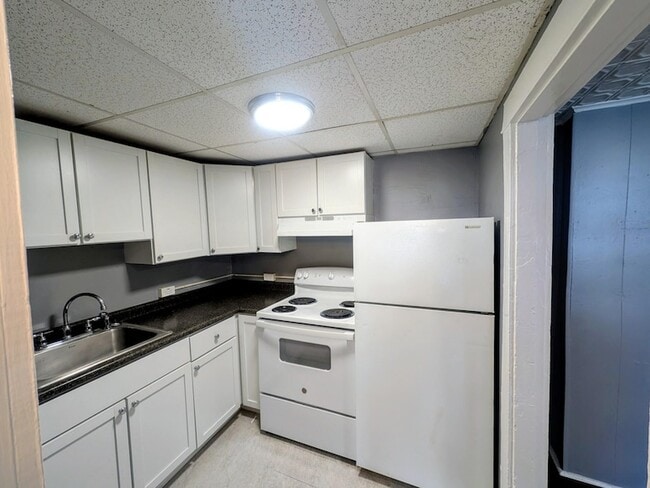 Photo - 13-15 Walnut Street Unit 3 Unit 3