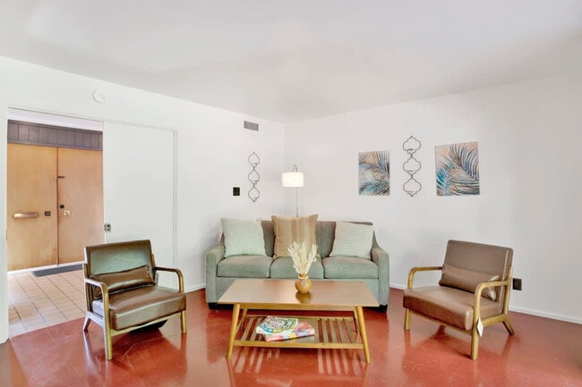 Photo - 305 Indian Creek Dr E Unit ID1043809P