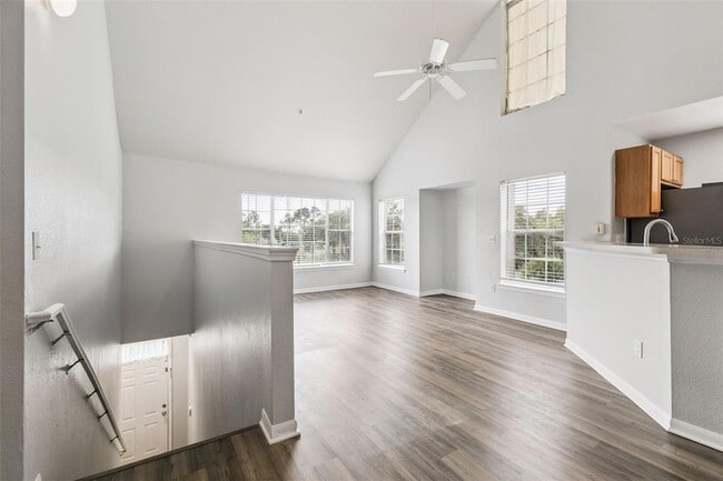 Photo - 9141 Lee Vista Blvd Unit 307