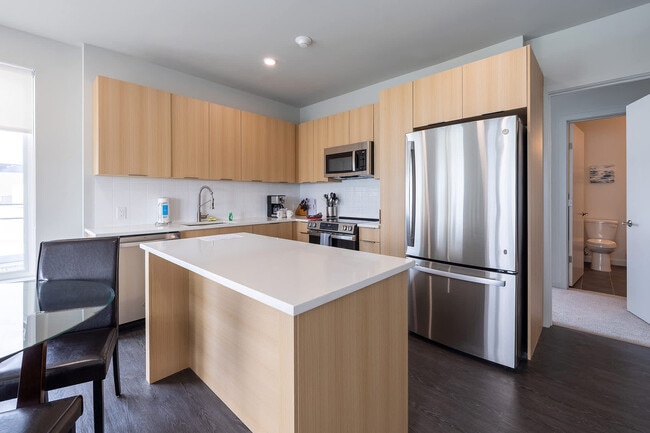 Photo - 51 S Broadway Unit FL5-ID1226758P