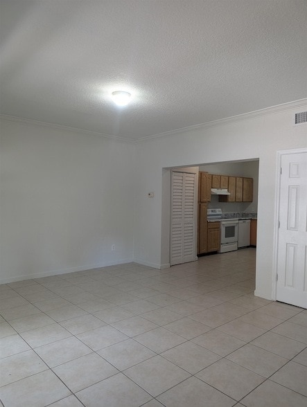 Photo - 114 Cedar St