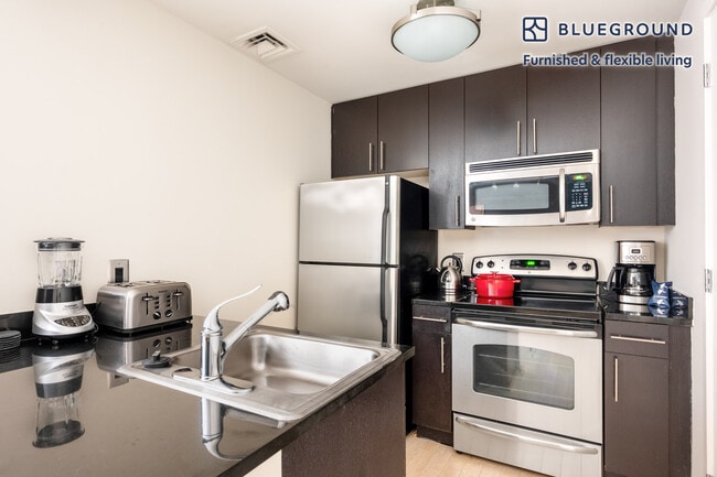 Photo - 733 15th St NW Unit SI FL3-ID213