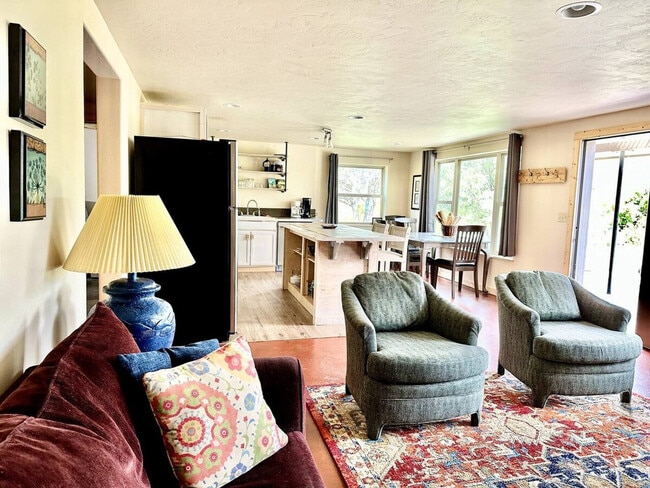 Photo - 783 MT-2 Unit ID1051228P