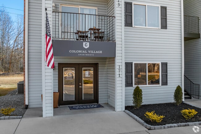 Leasing Office - Colonial Village