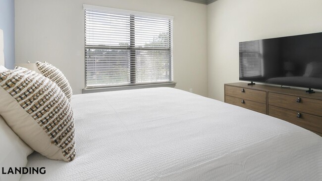 Photo - 2539 Spring Cypress Rd Unit 8212