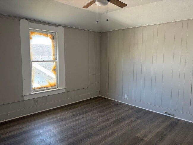 Photo - 931 9th Ave Unit 2