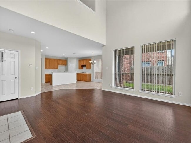 Photo - 11068 Downbrook Dr