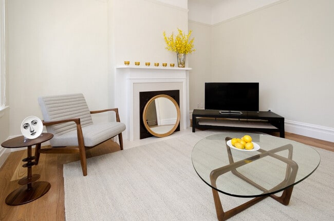 Photo - 877 Union St Unit ID1026488P