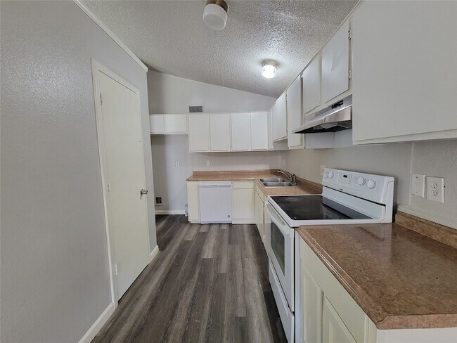 Photo - 10315 Limestone Dr