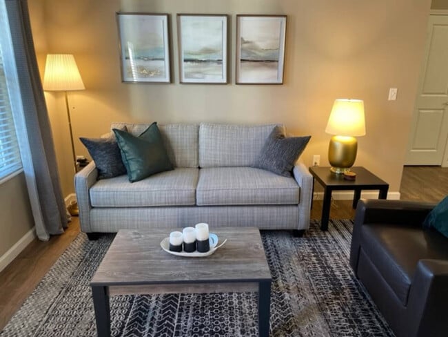 Photo - 4788 Holmes St Unit ID1257787P