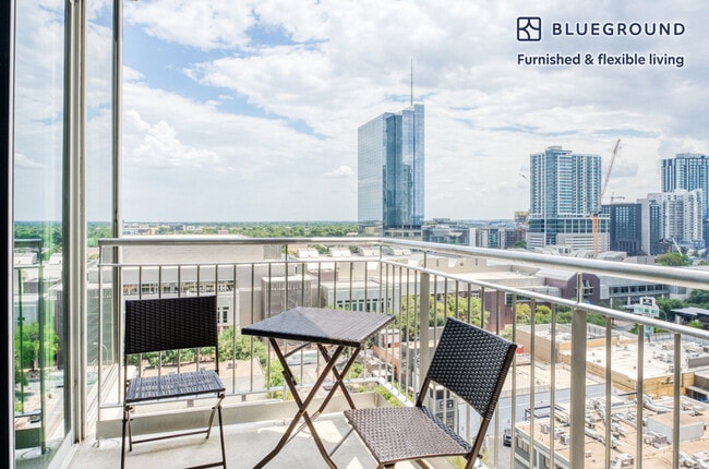 Photo - 301 Brazos St