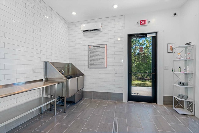 Photo - Pointe Grand at Heath Brook