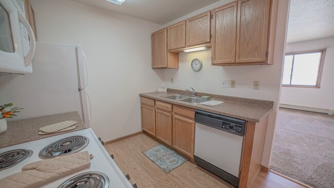 Photo - Evans Place 3