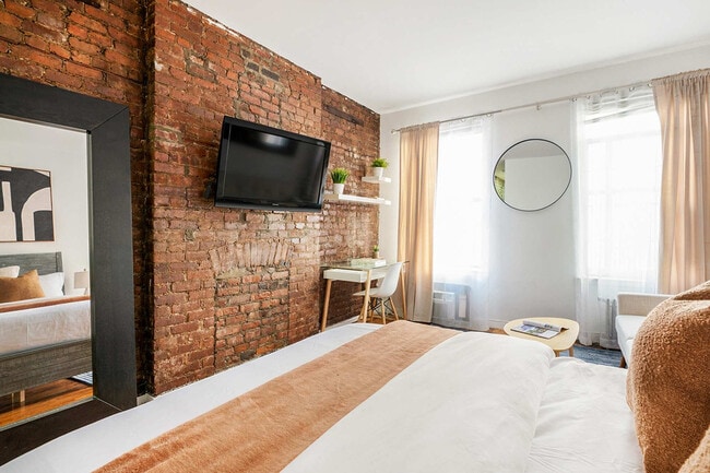 Photo - 240 E 26th St Unit FL3-ID1021826P