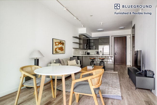 Photo - 4131 Laguna St Unit FL7-ID53