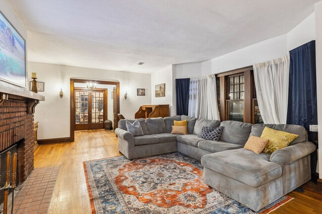 Photo - 11200 Lake Ave Unit SI ID1593874P