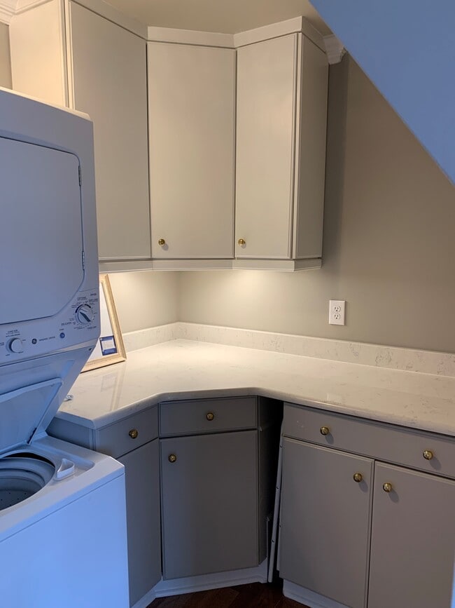 Photo - Short Term Furnished Luxury Studio Unit 1