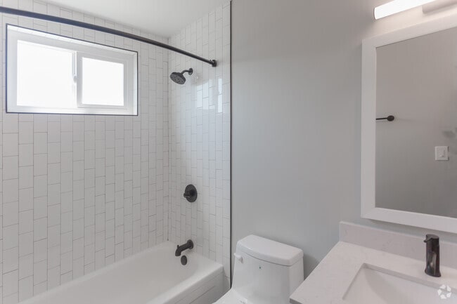 Photo - Aiden on Ash