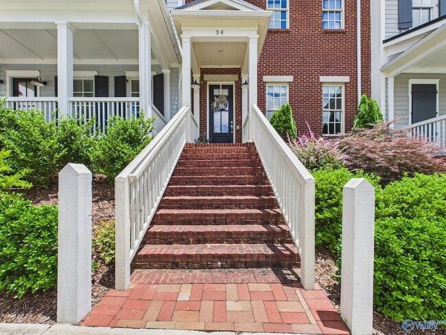 Photo - 34 Pine St