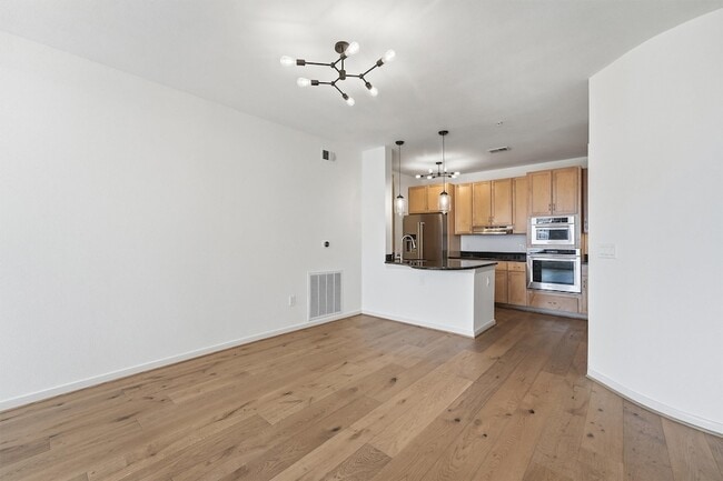 Photo - 505 Jackson Hill St Unit 307