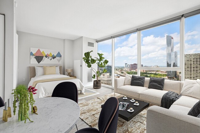 Photo - 2116 Chestnut