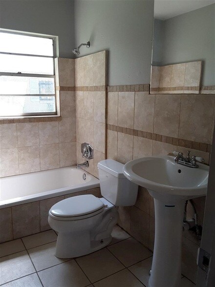 Photo - 1104 Volusia St