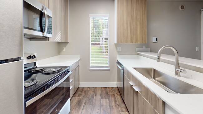 Photo - Vue Kirkland