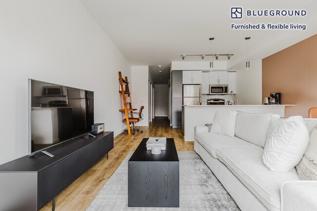 Photo - 1427 11th Ave Unit FL5-ID785